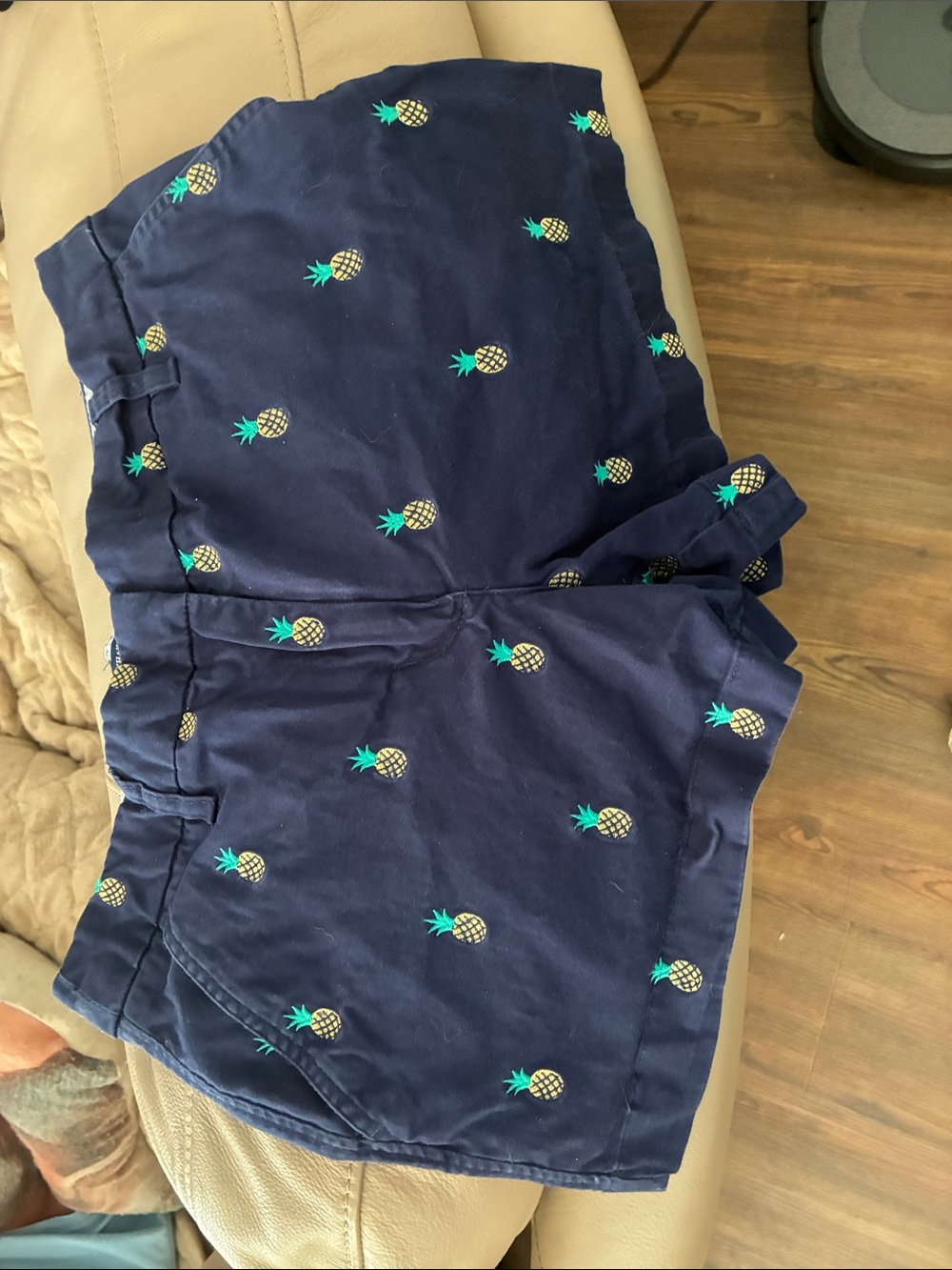 British Khaki Navy Pineapple-Embroidered Women's Shorts